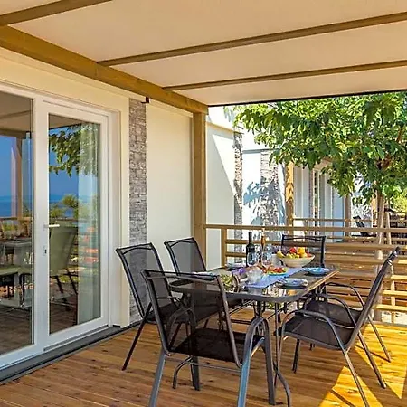 Aldeamento Turístico Brugor Mobil Homes Lavanda