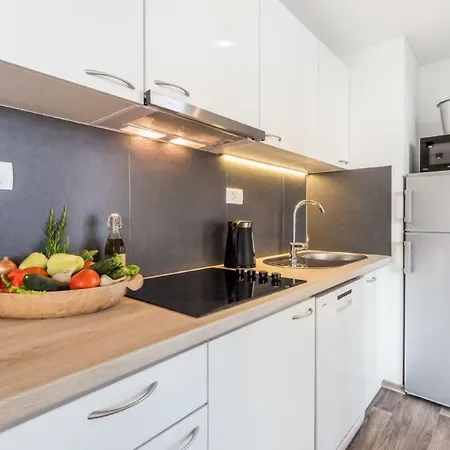 Brugor Mobil Homes Lavanda Ferienpark Orebić