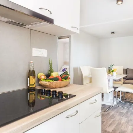 Brugor Mobil Homes Lavanda * Orebić